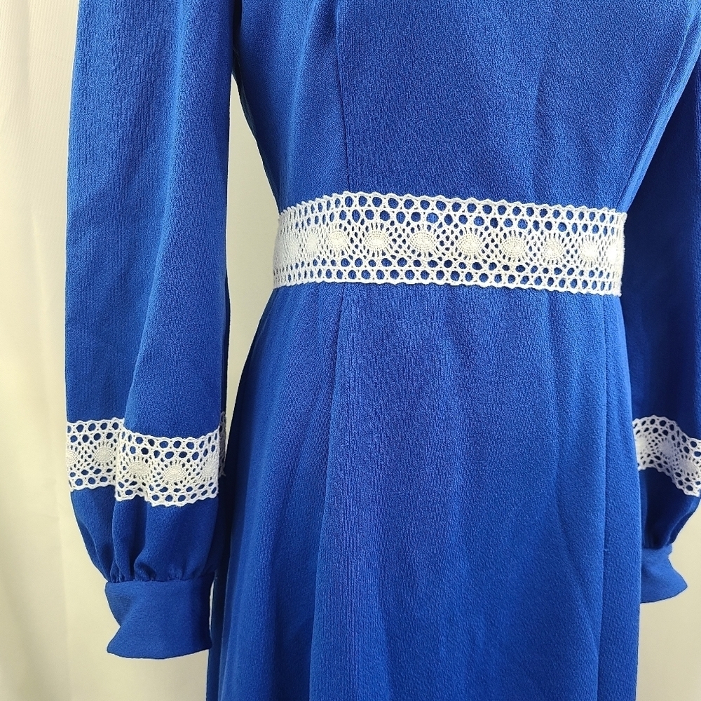 Vintage 70s Royal Blue White Lace Maxi Dress Empire Waist - Picture 5 of 6
